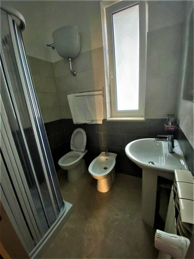 Bathroom 2, Agriturismo Il Borgo, Avellino