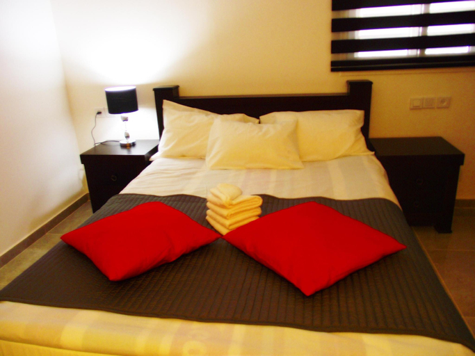 Bedroom 4, City Apartments