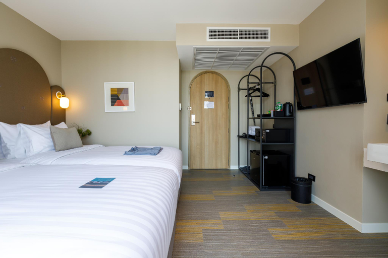 Bedroom 27