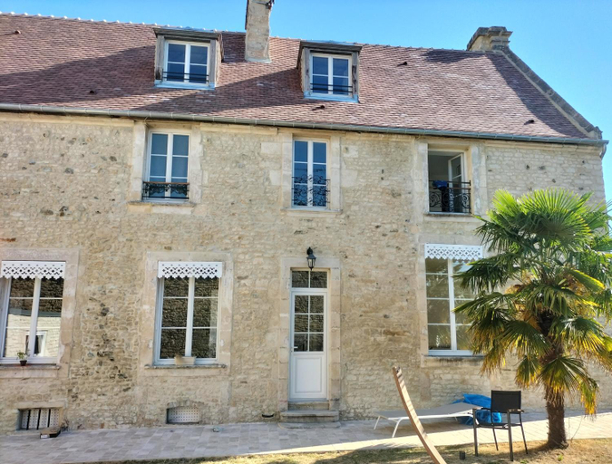 Others 5, La chambre des Remparts, Calvados