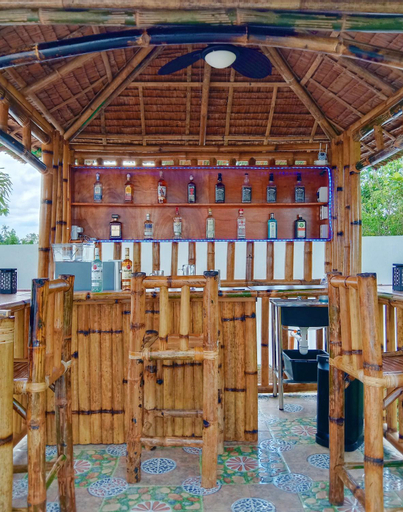 Food & Drinks, JOE'S CASTLE, Sagbayan