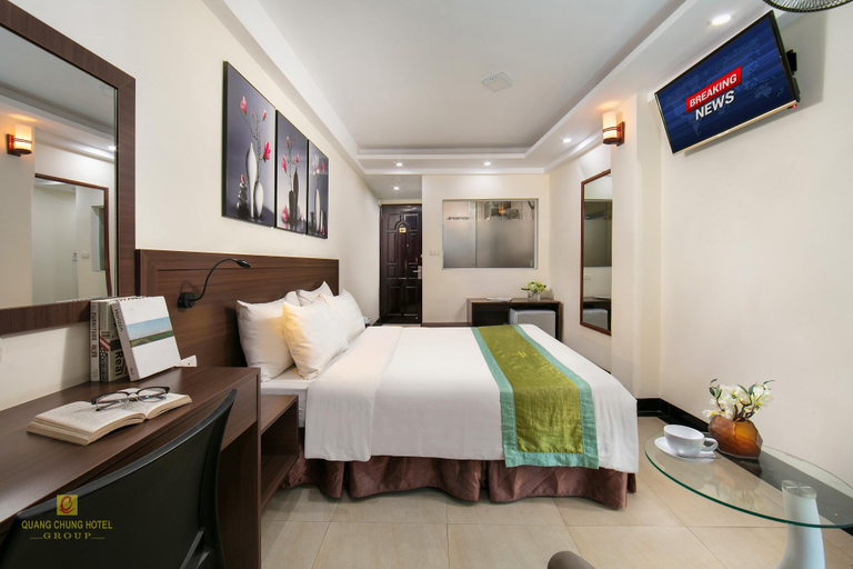 Bedroom 12