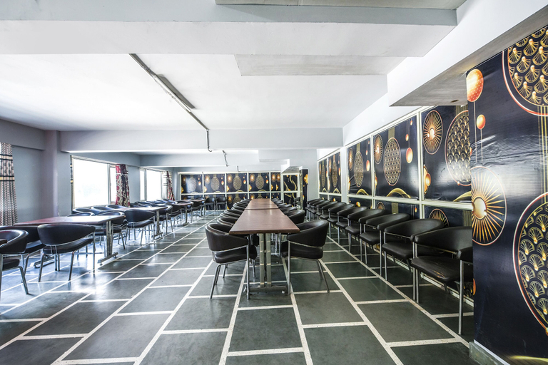 Food & Drinks 3, Fabhotel Prime Neelam, Kullu