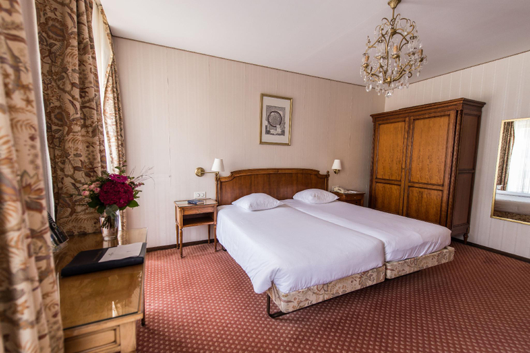 Bedroom 23