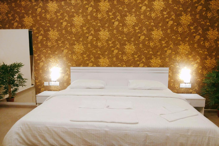 Bedroom 2, RK Inn, Bangalore