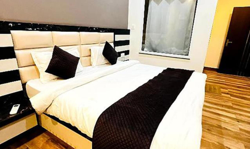 Bedroom 2, Fabhotel Sky Heights, Dehradun