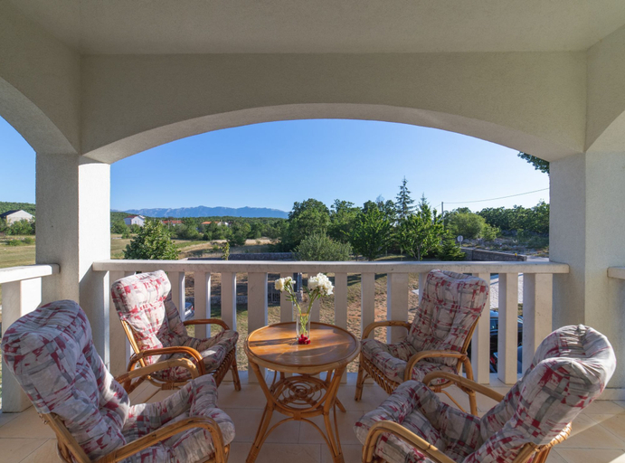 Others 5, Idyllic Getaway Lovrec Villa With Pool, Lovreć