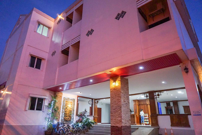 Exterior & Views 2, Dalha Renovtel Hotel, Muang Nakhon Phanom