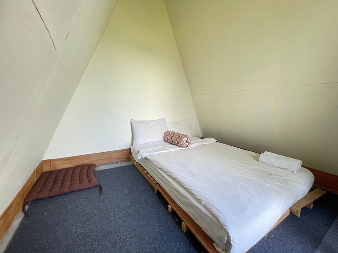 Bedroom 2, Double U Camp and Villa, Bangli