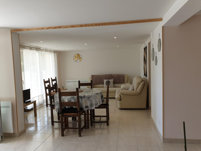 Dining Room 6