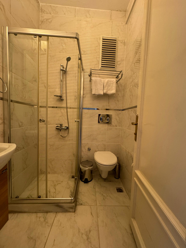 Bathroom 5, Felicity Palace Sirkeci, Fatih