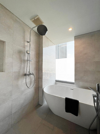 Bathroom 27