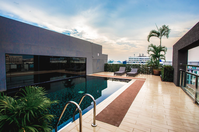 Swimming Pool 5