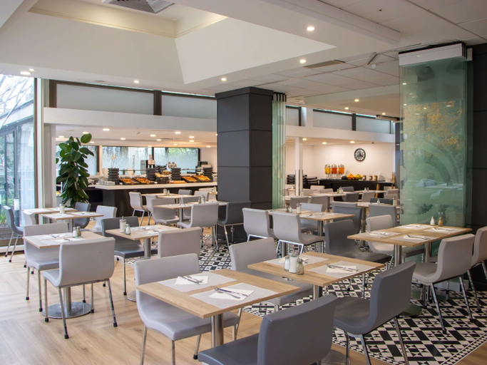 Food & Drinks 1, Mercure Paris Centre Eiffel Tower Hotel, Paris