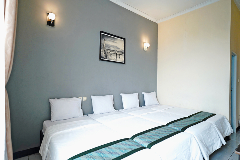 Bedroom 3, Saung Balibu Hotel, Bandung