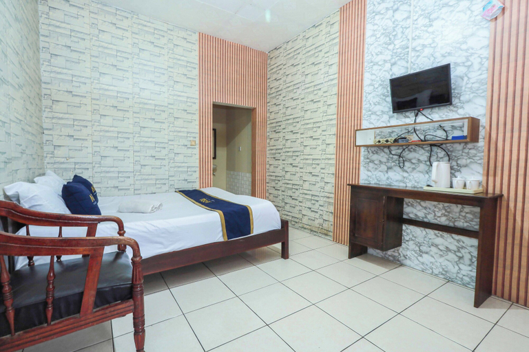 Bedroom 2, ARBA Artana & Chipsari Hotel Pangalengan, Bandung