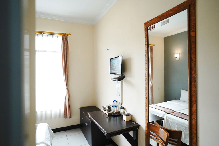 Bedroom 9