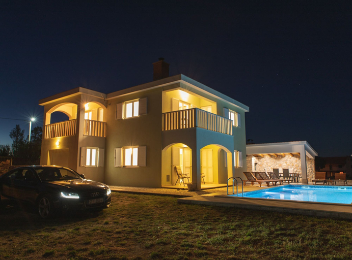 Exterior & Views, Idyllic Getaway Lovrec Villa With Pool, Lovreć