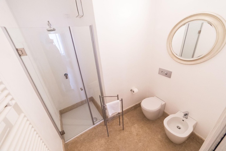 Bathroom 5