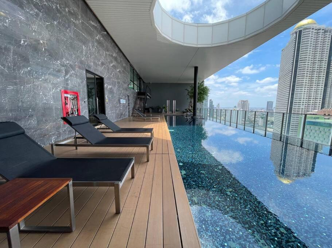 Sport & Beauty, Private room with 1 Bedroom & 1 Bathroom, near BTS Surasak, Bang Rak