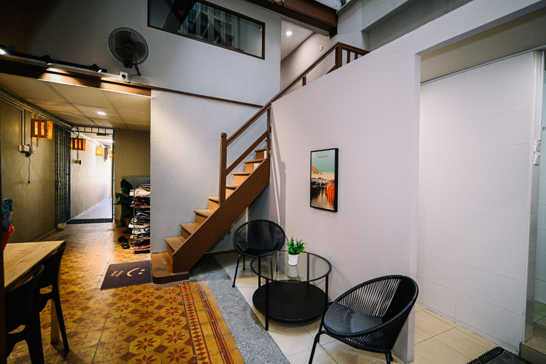 Others 4, Swing & Pillows @ 87 Chulia St, Georgetown Penang, Pulau Penang