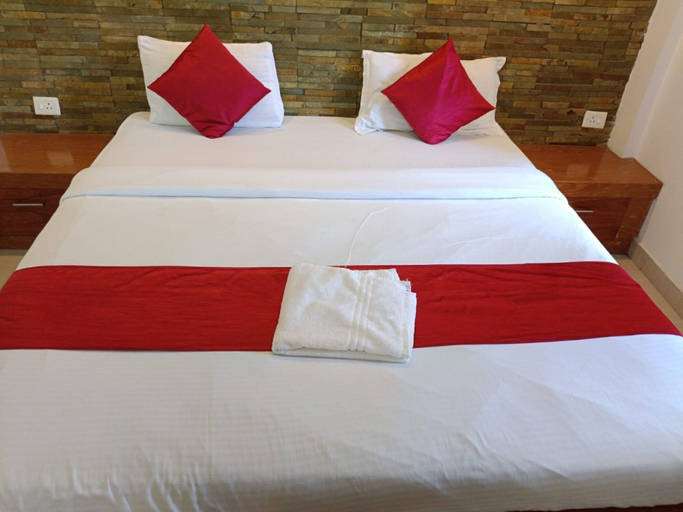 Bedroom 2, Goroomgo La Marina Puri, Puri