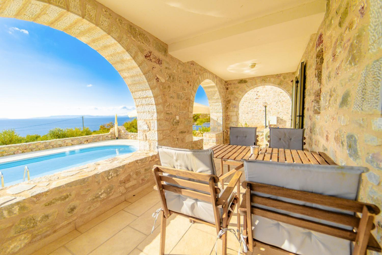 Others 4, Villa Dioni Thio, Peloponnese