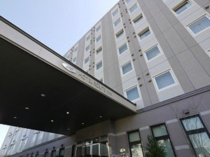 Exterior 4
