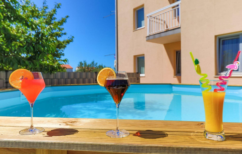 Food & Drinks, Stylish Apartments With Shared Pool, Sea Views, and Sun Terrace, Kaštela