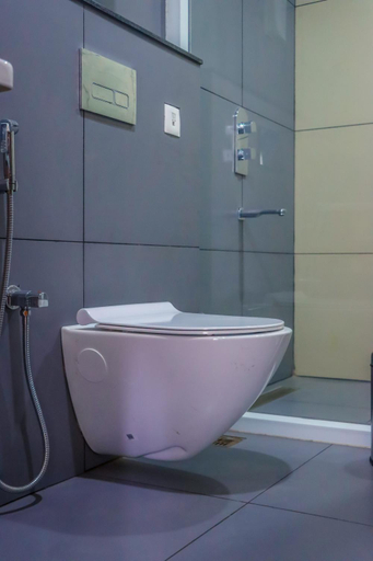 Bathroom 5, Winternote Resorts, Idukki