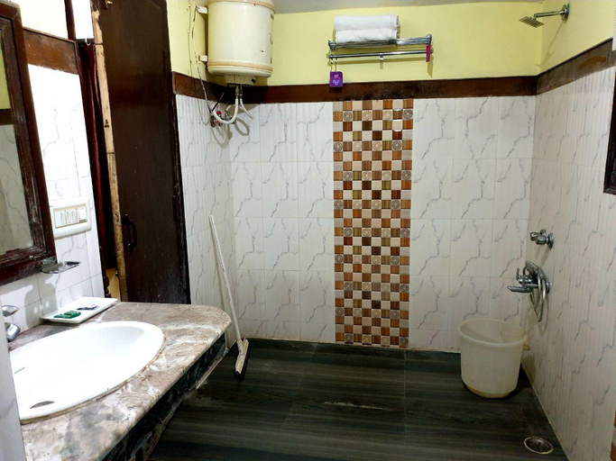 Bathroom 3, Tejomaya jungle Retreat Corbett, Nainital
