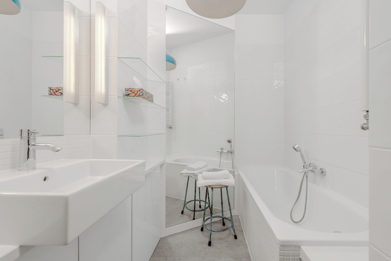 Bathroom 3, P&O Apartments Suligowskiego, Warsaw
