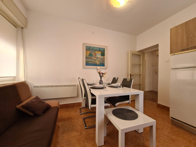 5, Apartment 2151, Pula