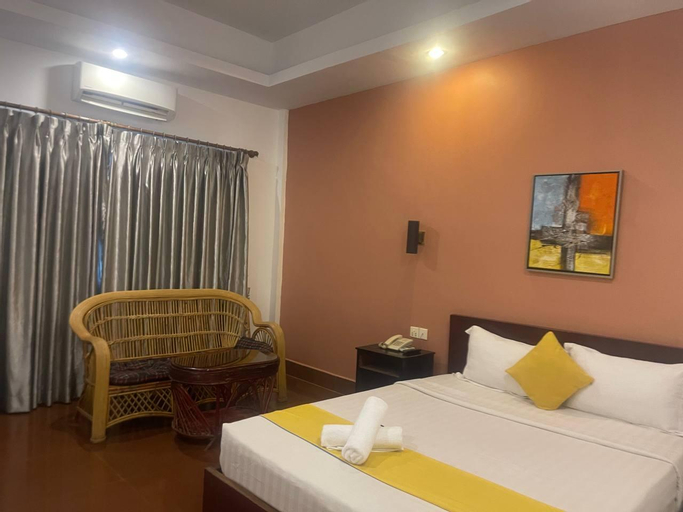 Bedroom 12