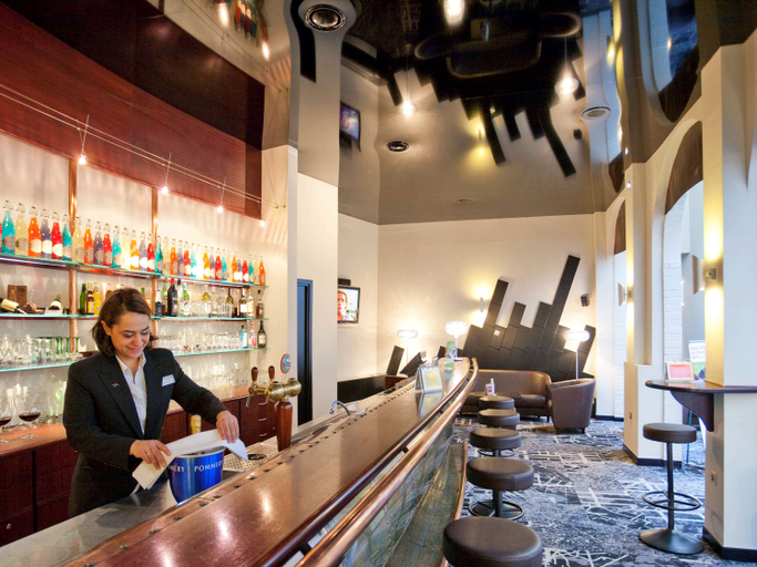Food & Drinks 5, TRIBE Strasbourg Centre Gare, Bas-Rhin