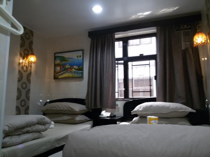 Bedroom 18