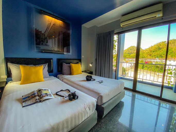 Bedroom 30