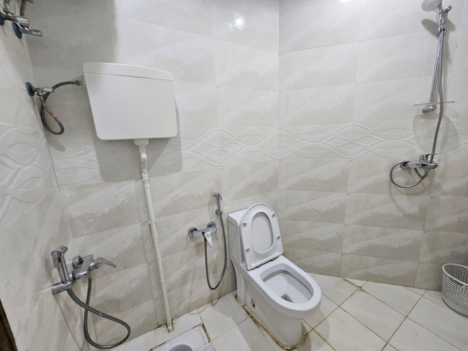 Bathroom 3, VIP resort chalet - 25, Riyadh