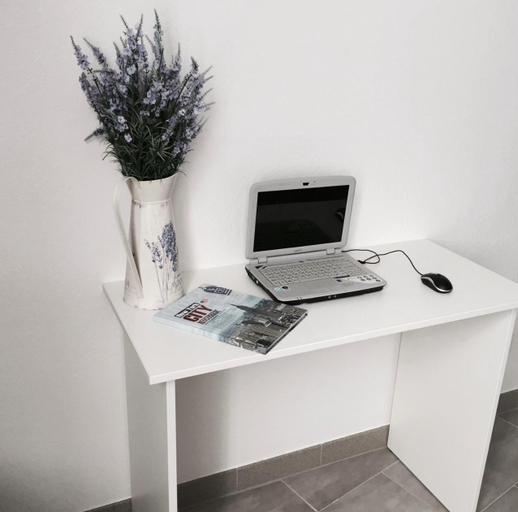 Others 3, Smart Hotel Rooms near metro 24/7, Holosiïvs'kyi