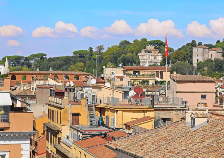 Others 4, Romerooms Condotti, Roma