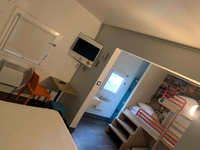 Bedroom 2, HotelF1 St Witz A1 Paris Nord, Val-d'Oise