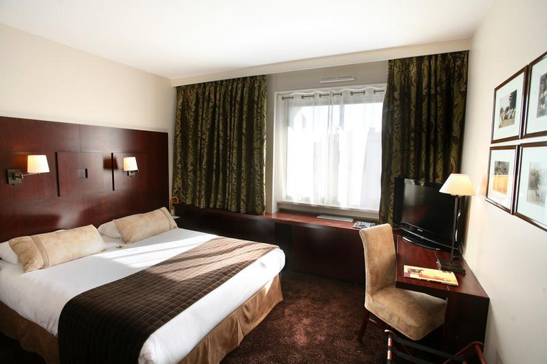 Bedroom 15