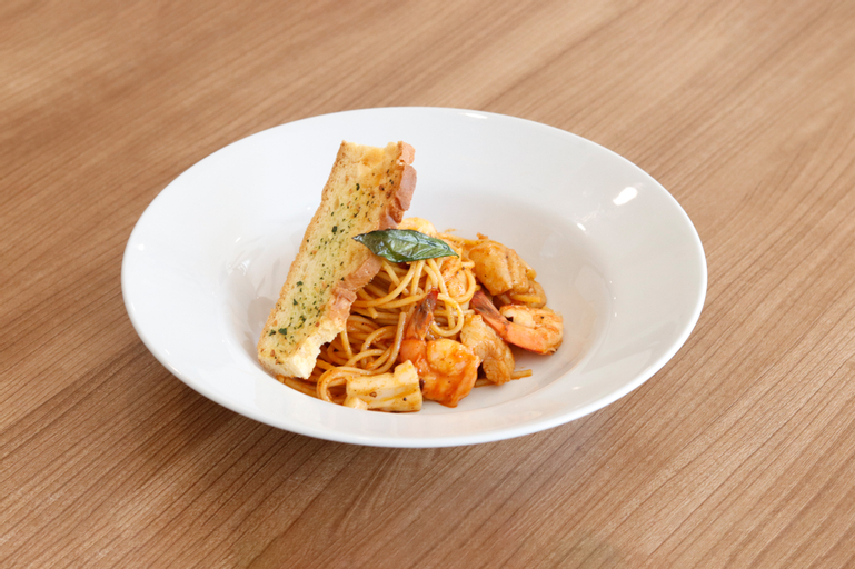 Food & Drinks 14