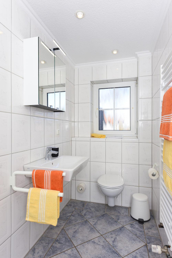 Bathroom 2, Mein Urlaubshaus, Wittmund