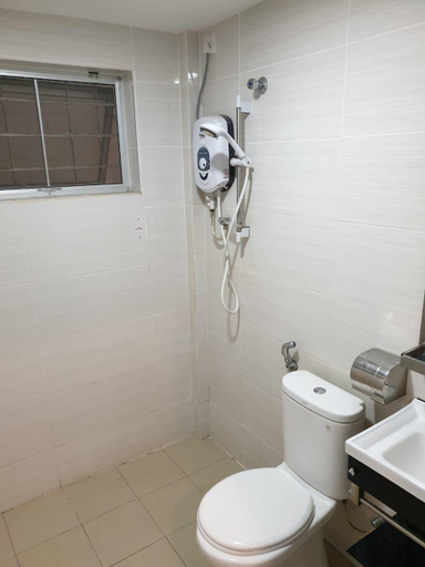 Bathroom 3