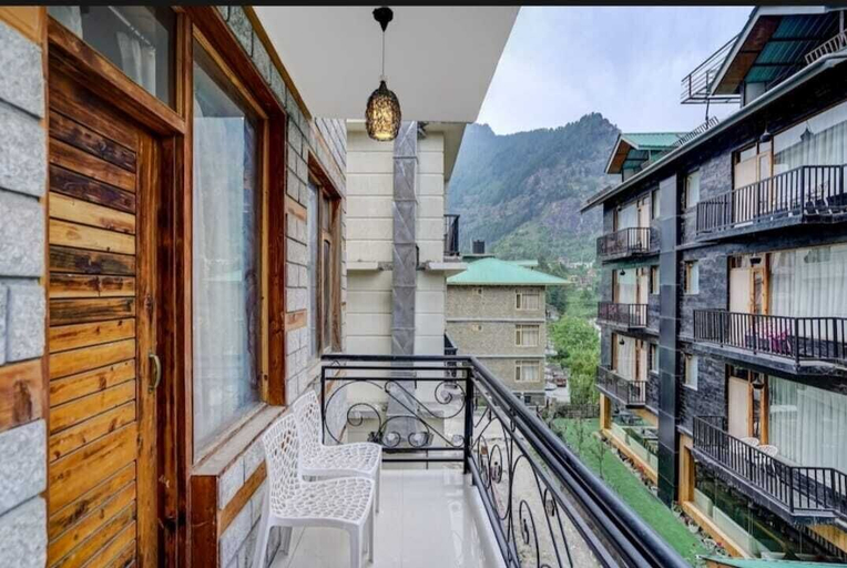Others 1, Hotel The Green Apple, Kullu