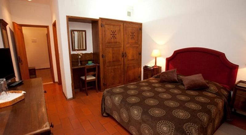 Bedroom 23