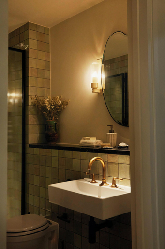 Bathroom 4, No. 124 Brighton, Brighton and Hove