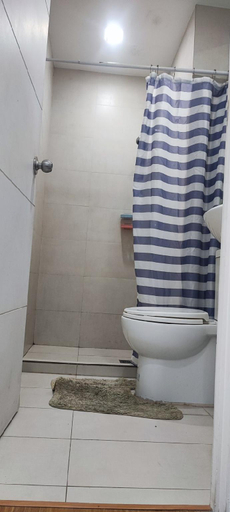 Bathroom 5, Aveline Executive Suites City View@Acqua Residence, Mandaluyong
