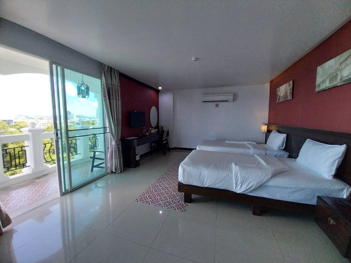 Bedroom 6